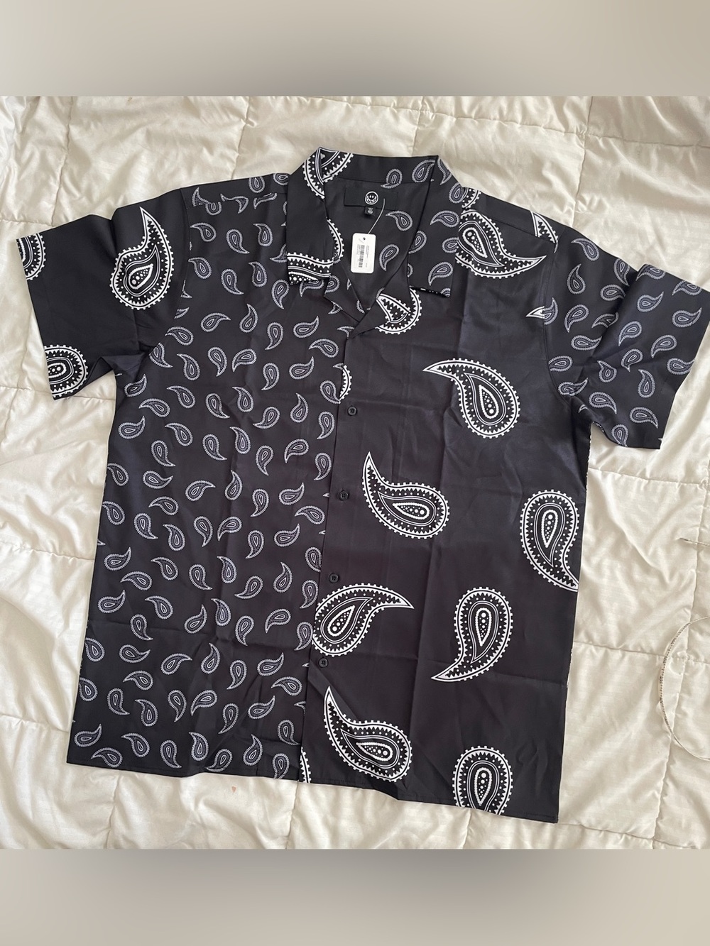 Civil Regime Men XL Button Up Shirt Split Paisley Bandana Print NWT Black White